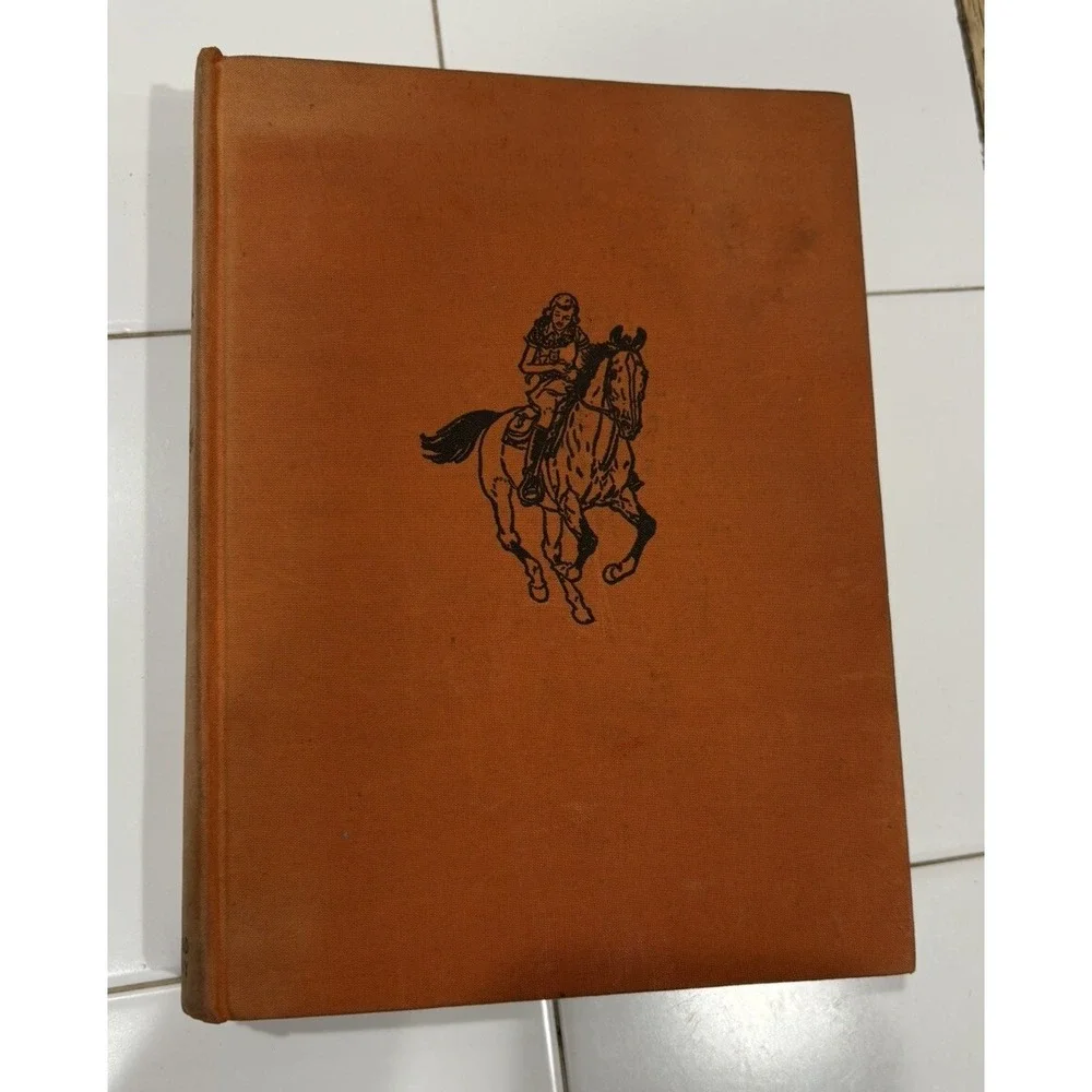 Pam's Paradise Ranch: A Story of Hawaii Armine Von Tempski HC 1940‎ 1st Edition